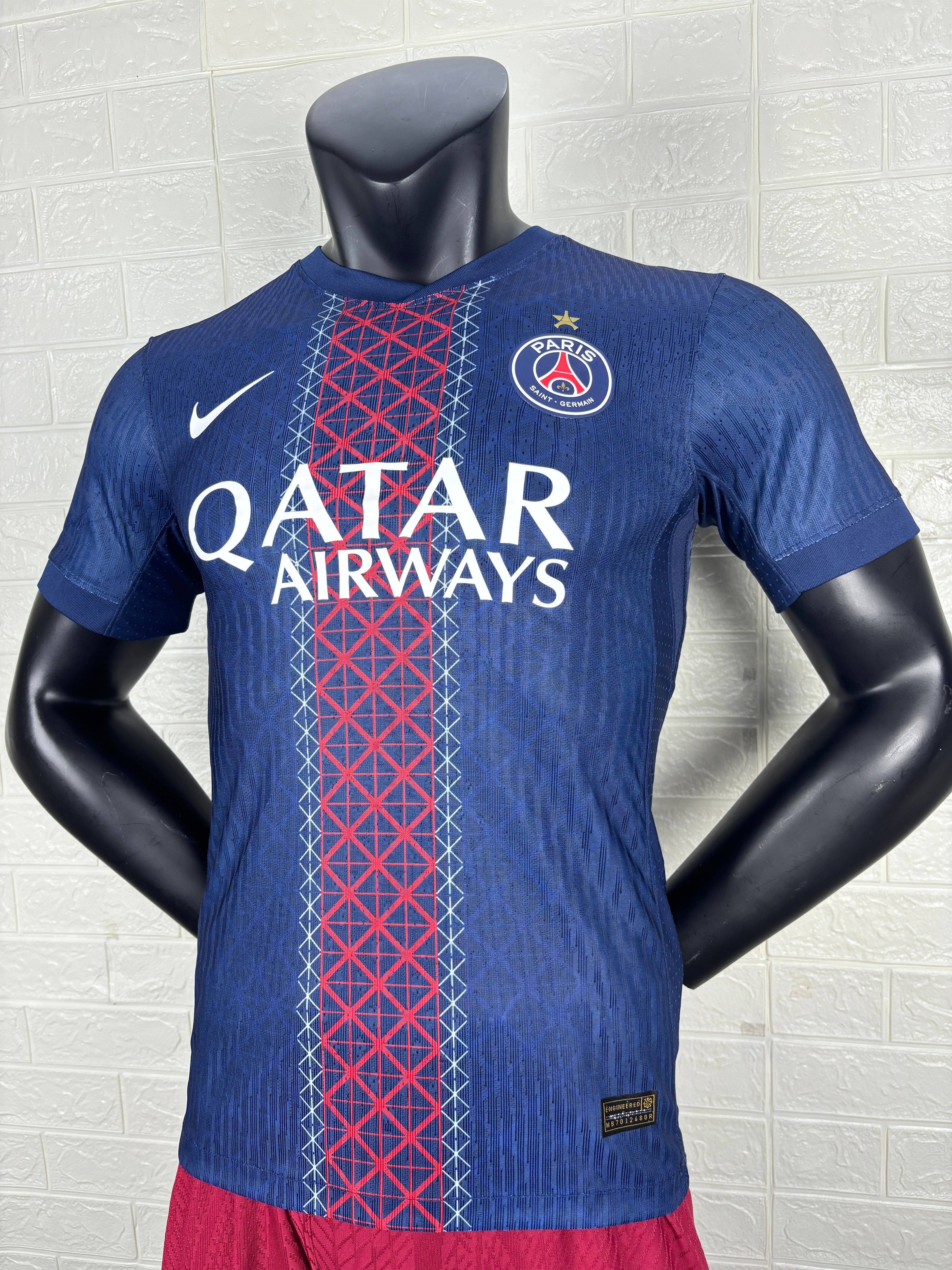 2025-26 Paris Saint-Germain Home ��������� Player Version Jersey