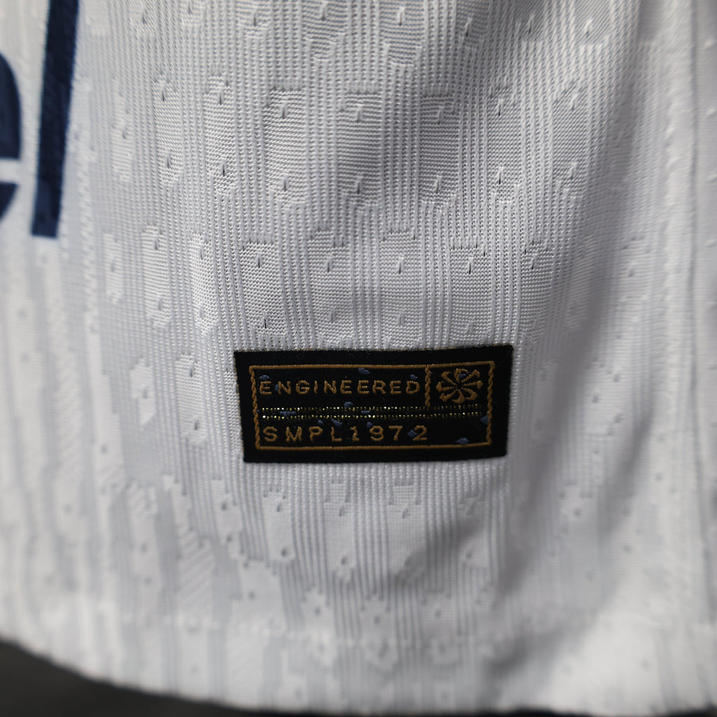 2025-26 Pumas Away White Player Jersey - Mens