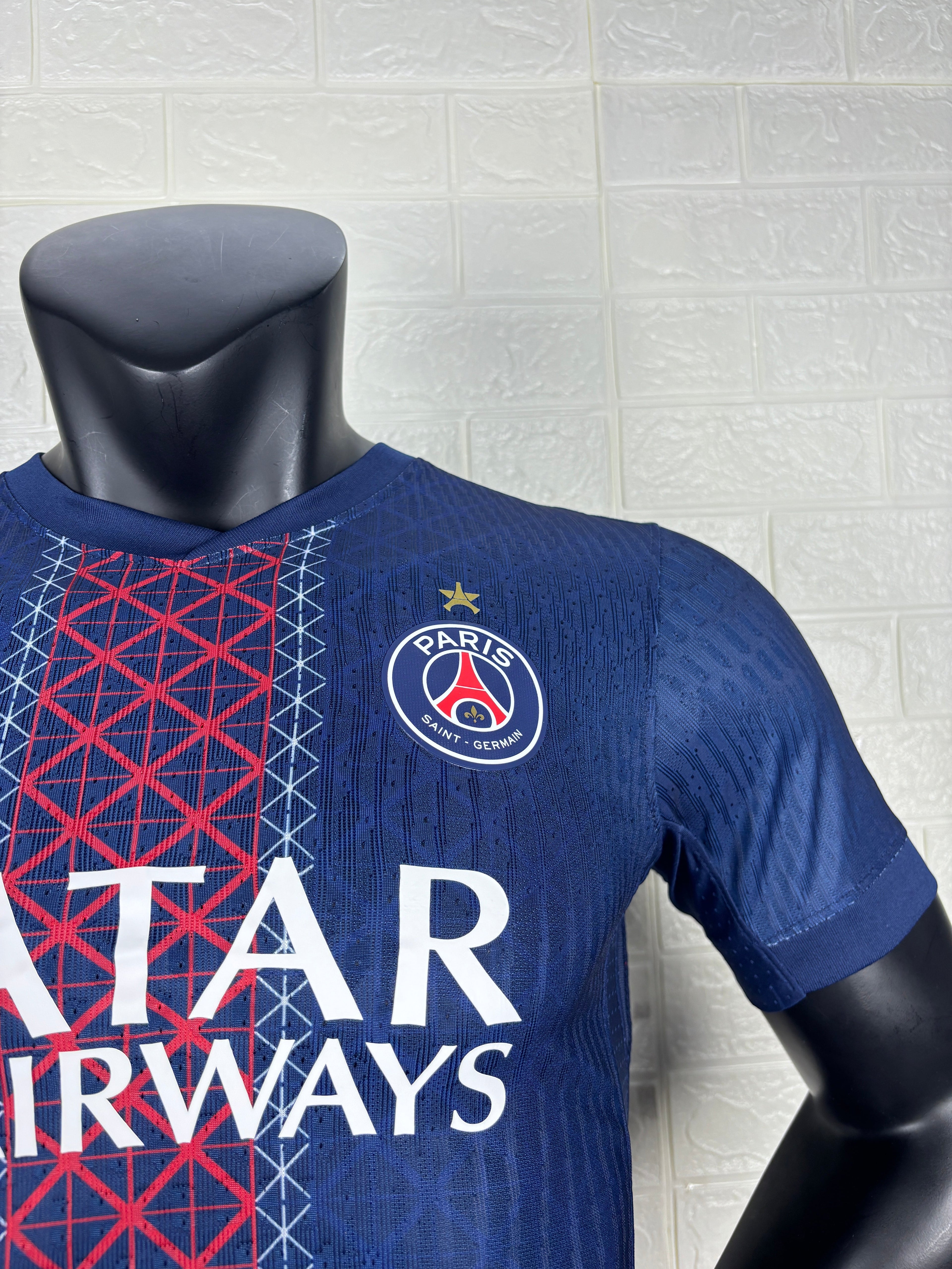 2025-26 Paris Saint-Germain Home ��������� Player Version Jersey