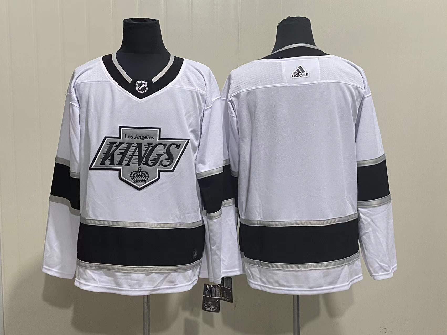 Men's Los Angeles Kings White 2021/22 Alternate Primegreen Authentic Blank Jersey1
