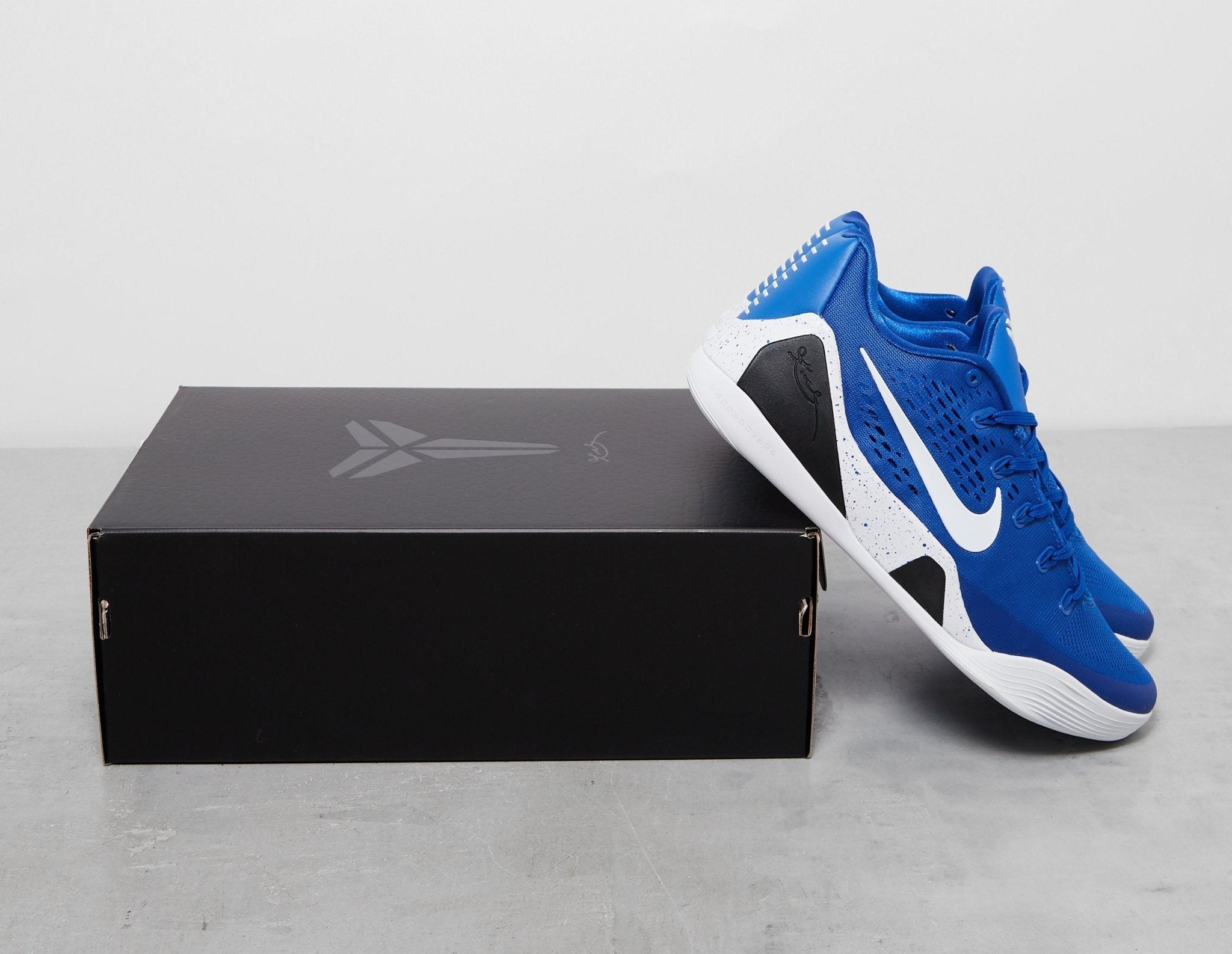 Kobe 9 EM Low Protro